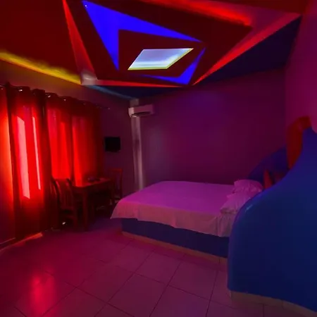 Otel Bea Tiran